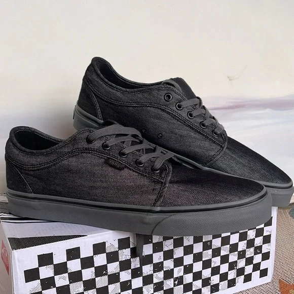 Vans Men’s Skate Chukka Low
Black/Grey/Denim
VN0A4BX45BR
Sneakers - Picture 5 of 16